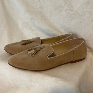Crown and Ivy nude loafers!
